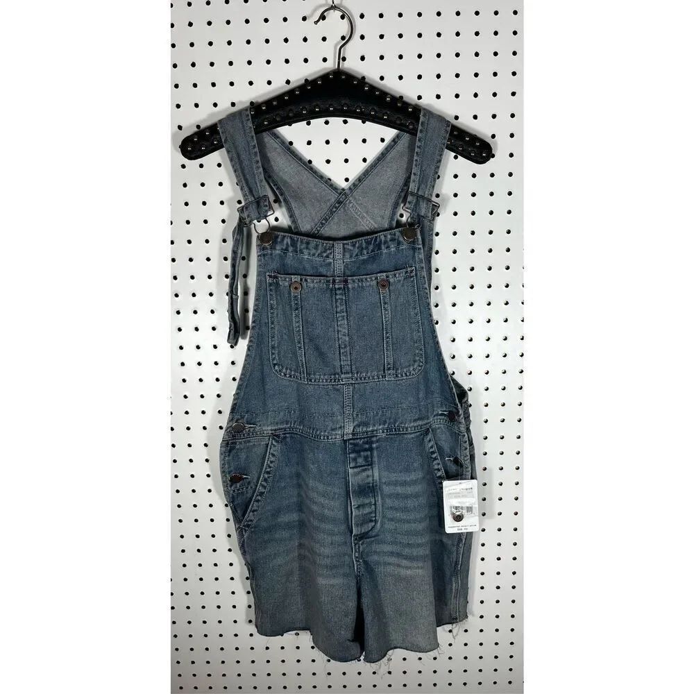 We The Free denim overalls shorts size 25
